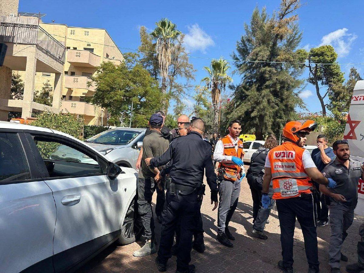 من موقع العملية في الخضيرة - تصوير الشرطة 