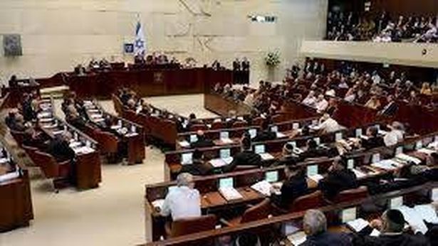 امنون باري : الكنيست تناقش اليوم تمثيل العرب في المرافق العامة