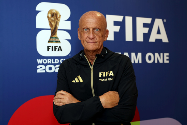 بييرلويجي كولينا رئيس لجنة الحكام في "فيفا"، الصورة من الموقع الرسمي لفيفا- inside.fifa.com