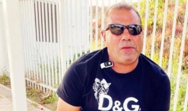 "اتلقى تهديدات من اشخاص يقولون انهم من غزة لانني انقذت يهودًا، واخشى على حياتي"