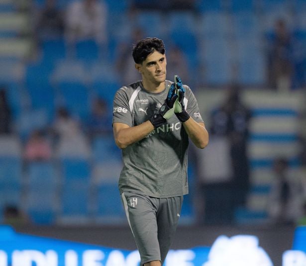 ياسين بونو، الصورة من الحساب الرسمي لنادي الهلال السعودي على إكس- @Alhilal_FC