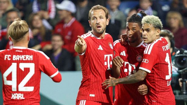 مايكل أوليسيه وهاري كين، الصورة من الحساب الرسمي لنادي بايرن ميونخ على منصة إكس- @FCBayernEN