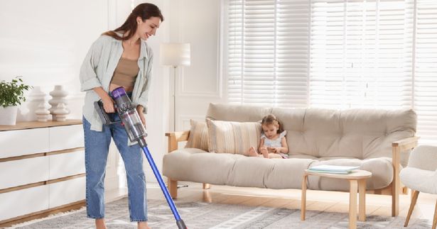 الترتيب ليس رفاهية.. كيف يحسّن تنظيف المنزل صحتك النفسية والجسدية؟