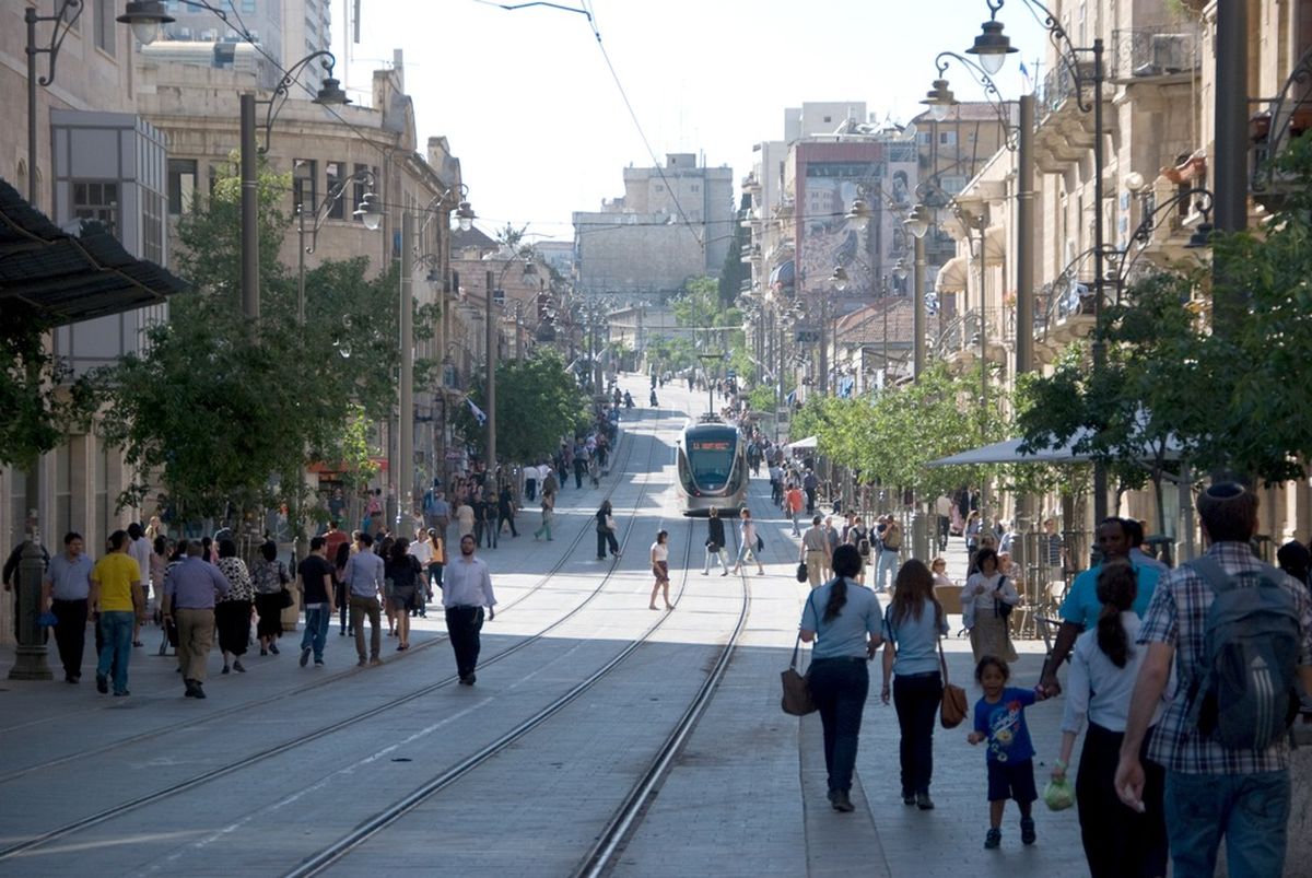  شوارع القدس - shutterstock - Wirestock Creators
