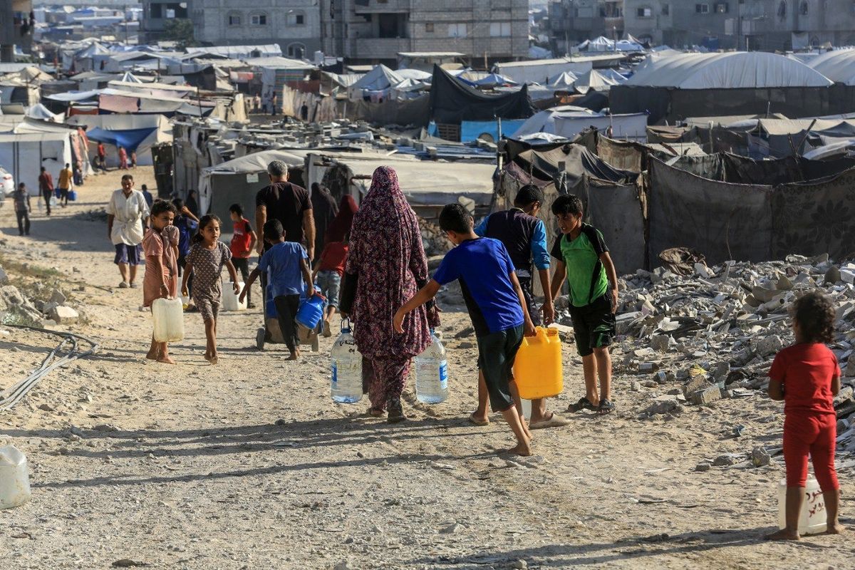 الواقع المعيشي في غزة - Shutterstock