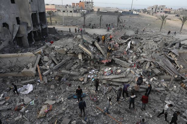 الحرب على غزة لليوم ال88| الجيش الإسرائيلي  يجدد قصفه لخانيونس واشتباكات شمال القطاع
