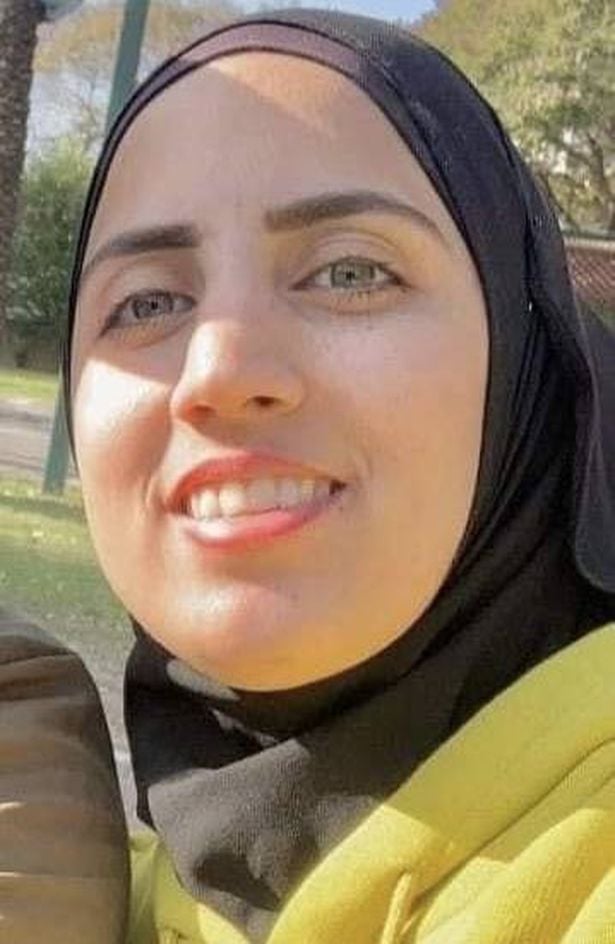 قريب الضحية بيان نصار عباس يتحدث لإذاعة الشمس حول ما حدث مساء أمس..