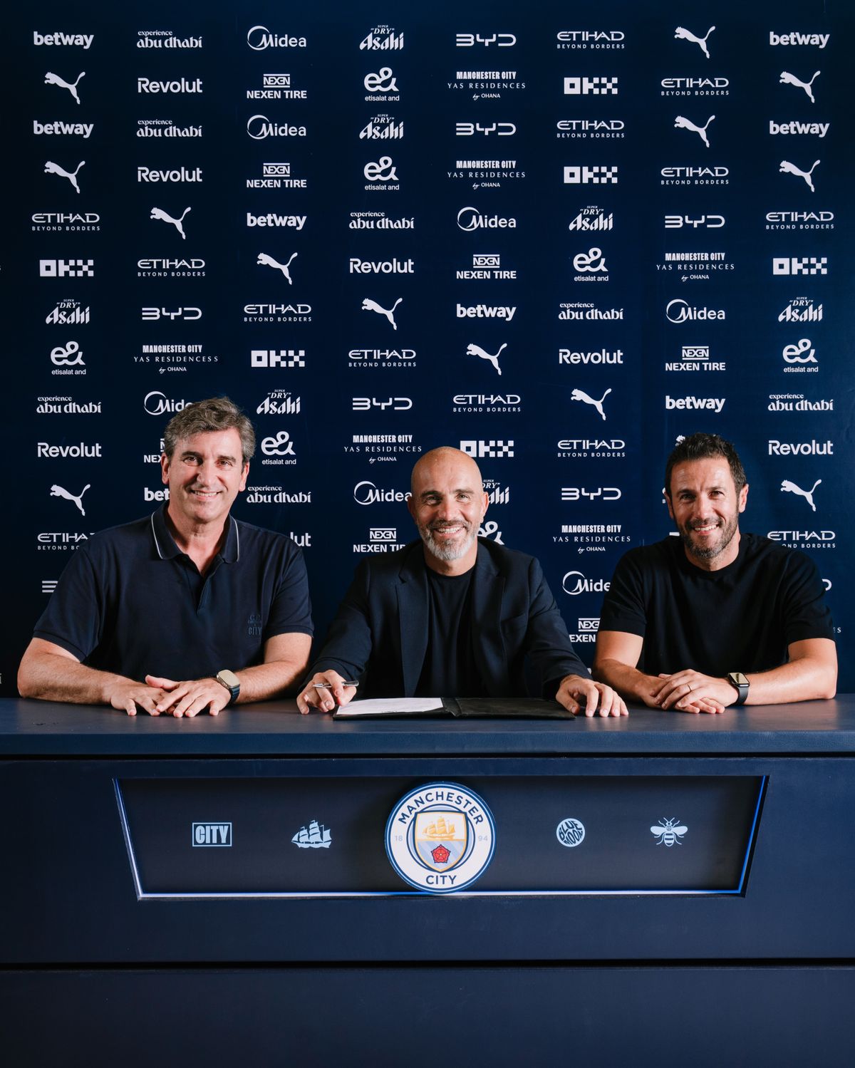 الصورة من حساب مانشستر سيتي - @ManCity