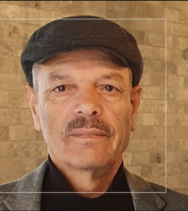 غرّموه لعدم تدريسه العربية لشُرطي!
