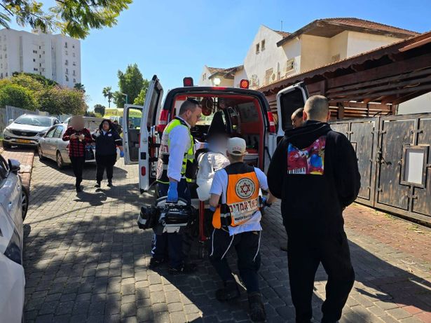 إصابة مسن بعد تعرضه لحادثة عنف في اللد