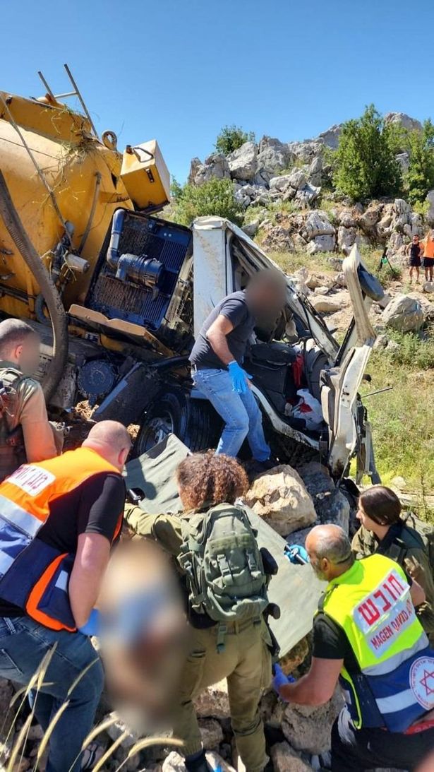 إصابة خطيرة بانقلاب شاحنة قرب مجدل شمس