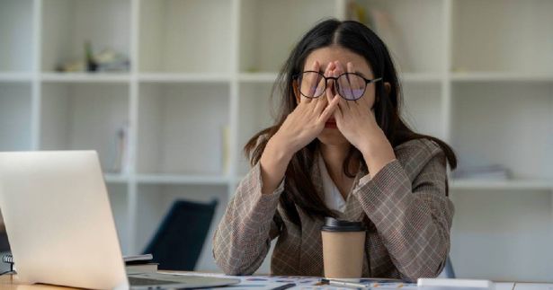 كيف يزيد الإجهاد المزمن من احتمالية الإصابة بالسكتة الدماغية؟