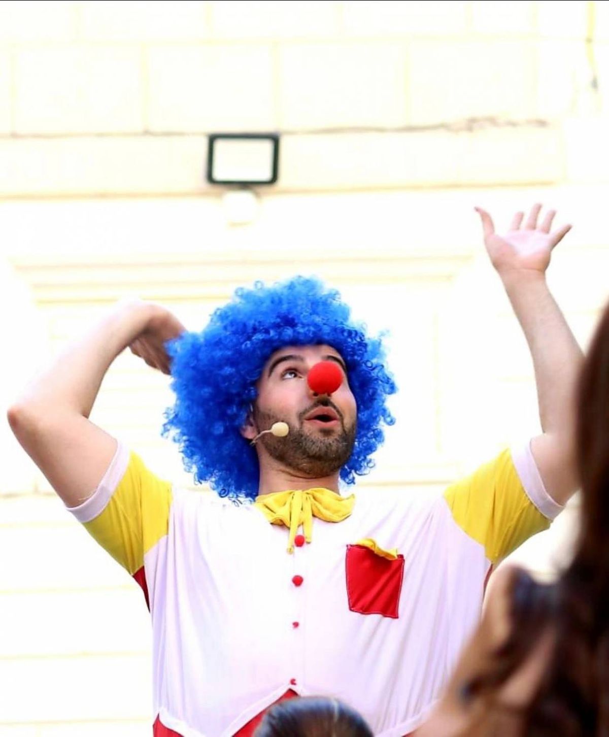 ما هو التهريج الطبي وكيف يمكن أن يساعد على تحسين نفسية المرضى؟