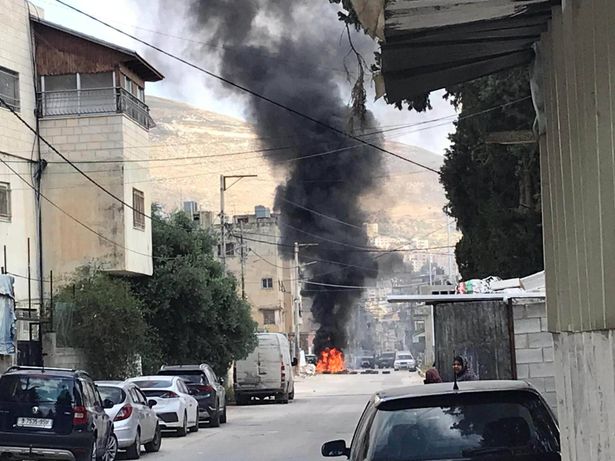 استشهاد شابين وإصابة آخرين في مخيم بلاطة شرق نابلس 