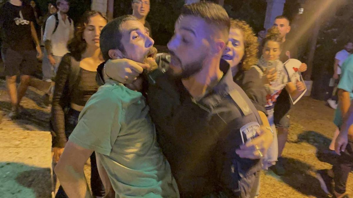أفرج عن جميع معتقلي حيفا بشرط الحبس المنزلي 4 أيّام