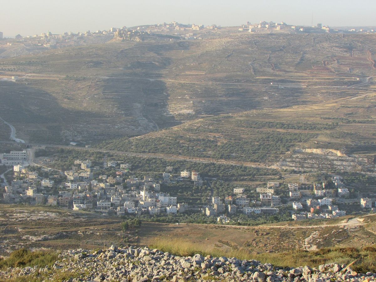 صورة لقرية مادما

المصدر: ويكيميديا كومنز تصوير عاديرال (CC BY-SA 3.0)