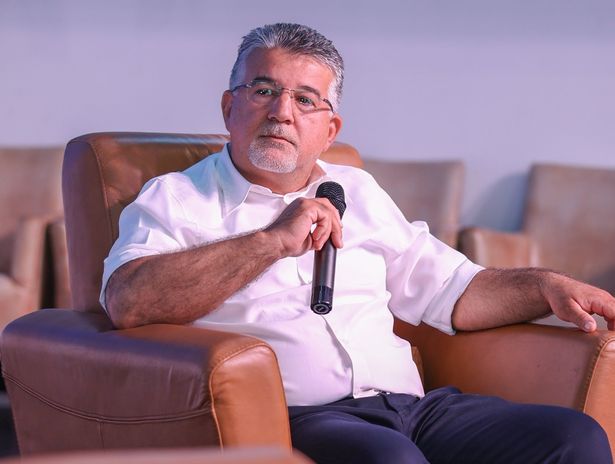 د.يوسف جبارين خلال تواجده في المؤتمر- تصوير اذاعة الشمس  