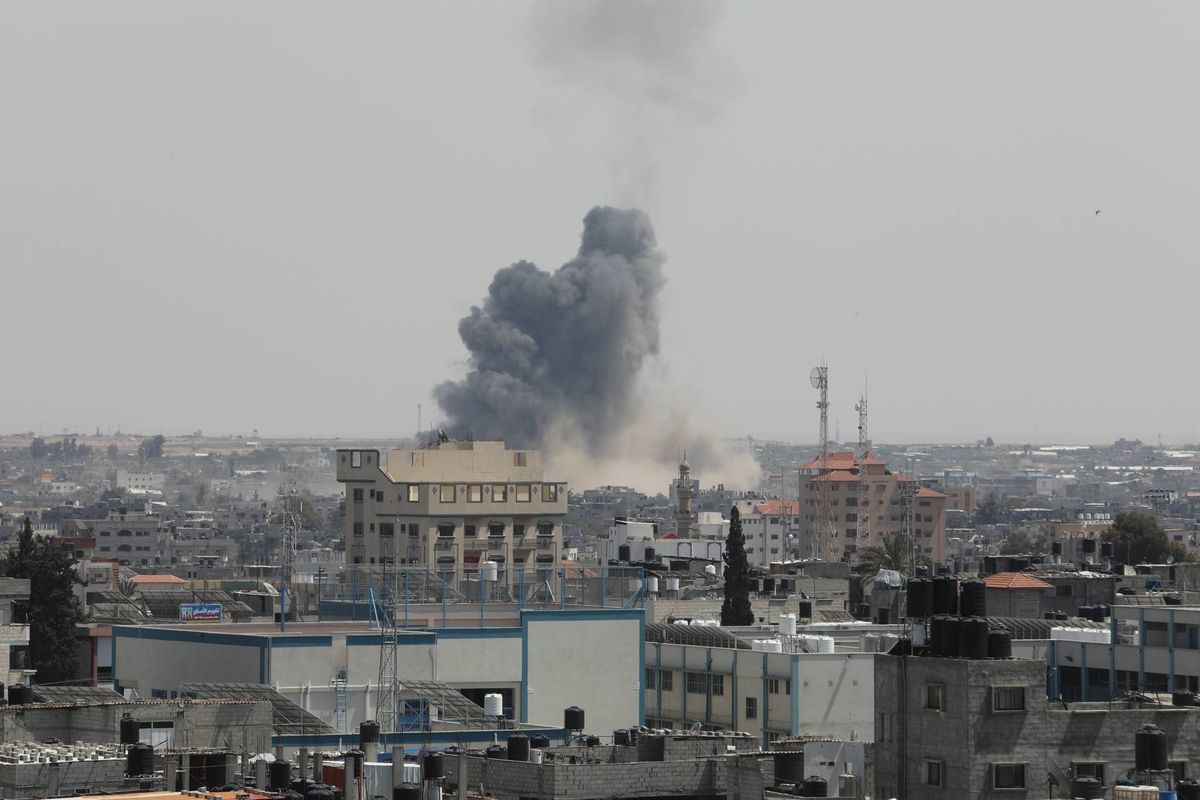 وزارة الصحة الفلسطينية: "198 شهيداً و 1610 مُصابًا جراء العدوان على القطاع".