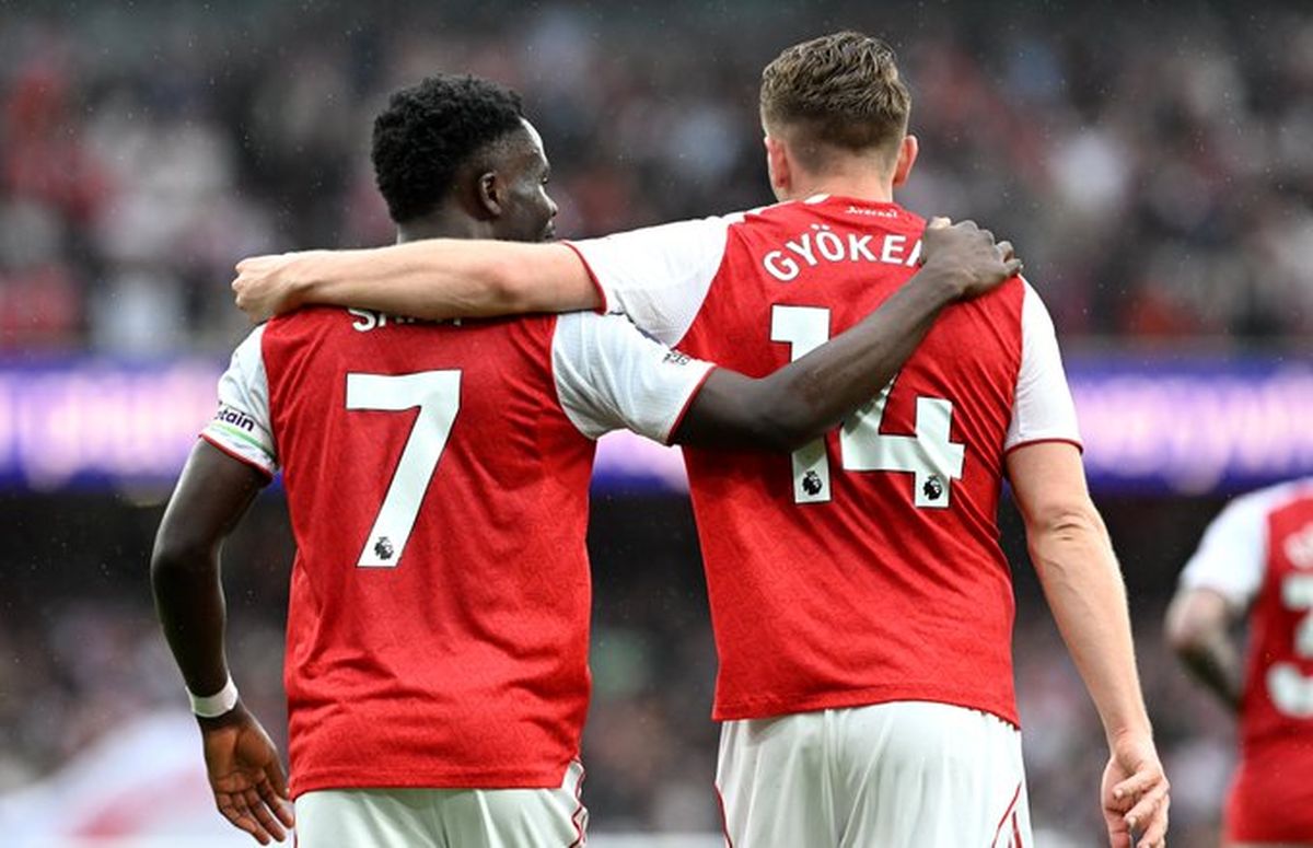 جيوكيريس وساكا - الصورة من الحساب الرسمي لبريميرليغ - @premierleague
