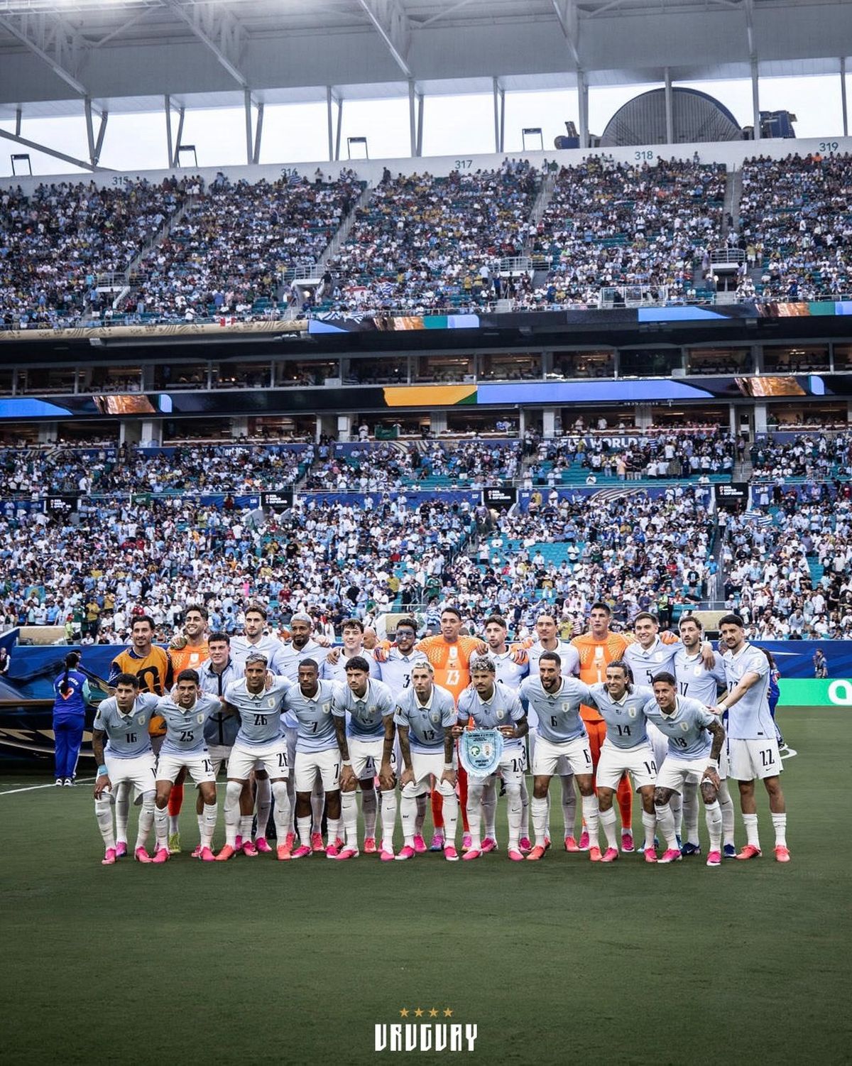 الصورة من الحساب الرسمي لمنتخب الأوروغواي على إكس- @Uruguay