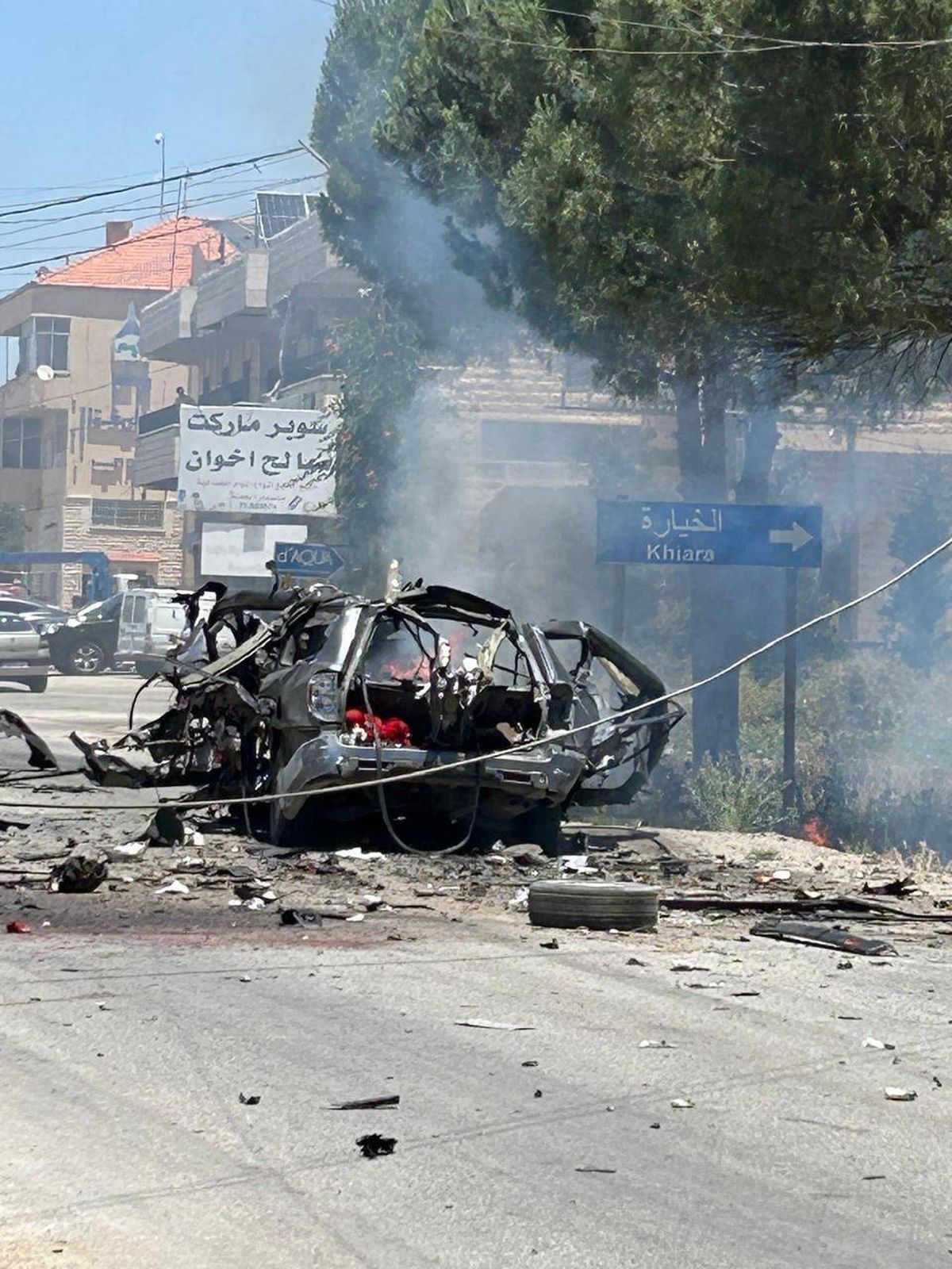 من مكان استهداف المركبة في البقاع الغربي - شهود عيان  