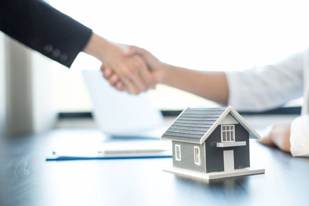 اسعار الفائدة وتأثيرها على اسعار البيوت واسعار اجار البيوت هل يوجد سقف للارتفاعات في البلاد؟