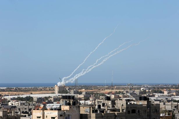 الجيش الإسرائيلي: "هاجمنا 191 هدفًا في غزة منذ بداية العملية العسكرية"