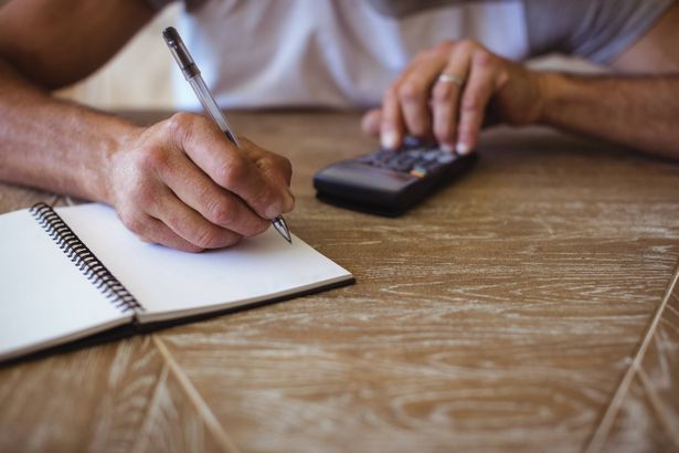 مؤشر غلاء المعيشة يرتفع في البلاد فوق التوقعات، هل سيؤدي الى رفع وتيرة رفع الفائدة من جديد؟