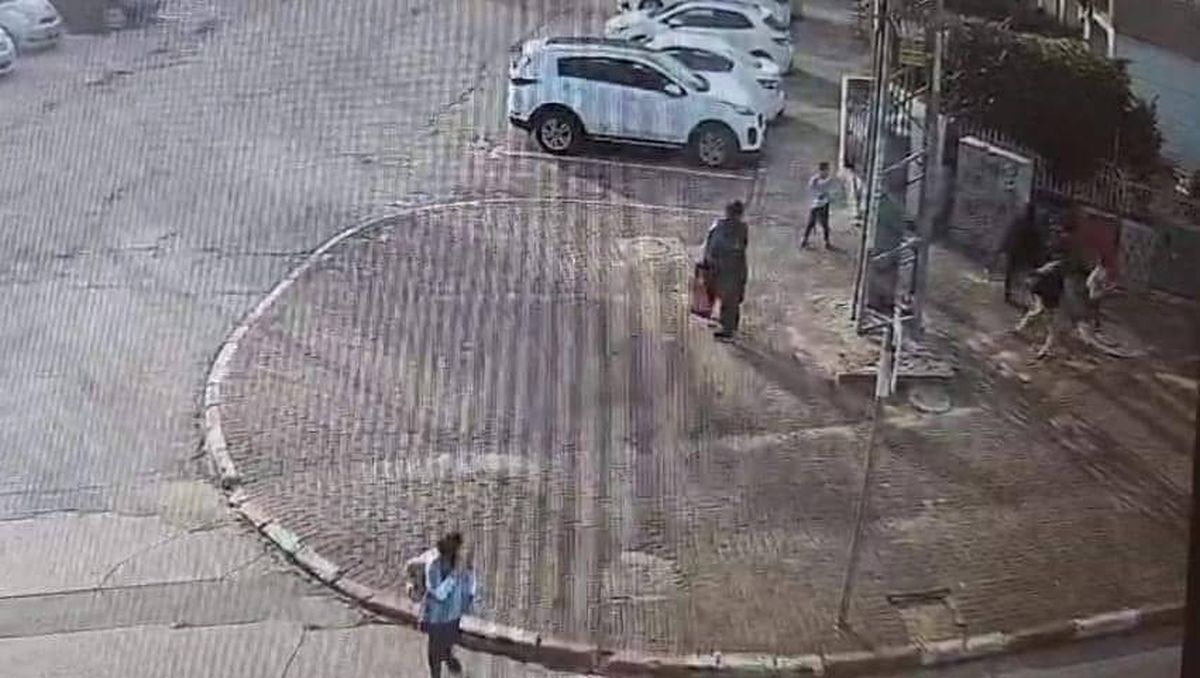 من مكان الجريمة 