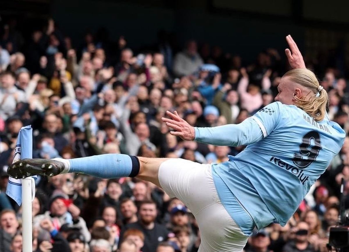 هالاند - الصورة من الحساب الرسمي لمانشستر سيتي - @ManCity