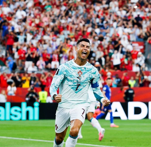 الصورة من الحساب الرسمي لمنتخب البرتغال- Seleções de Portugal﻿

