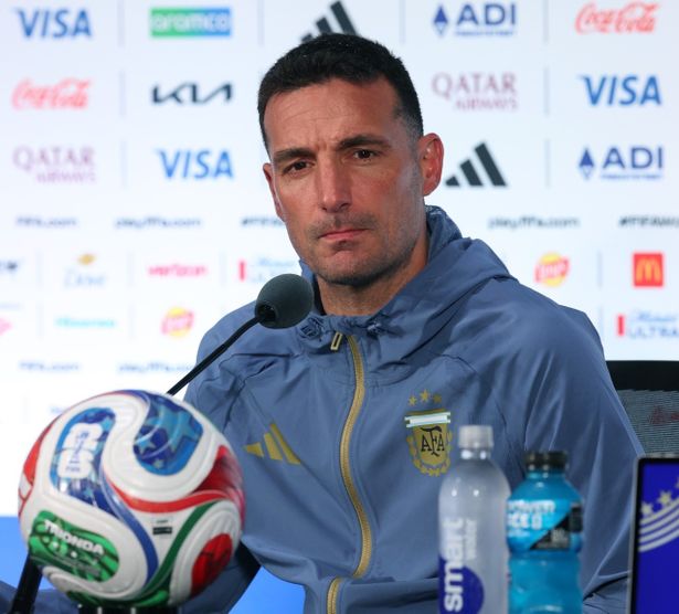 سكالوني - الصورة من حساب منتخب الأرجنتين على اكس - @Argentina
