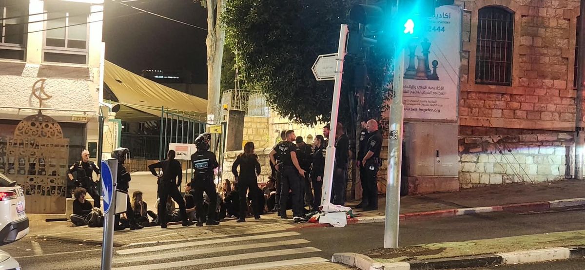 صورة من حيفا لحظة احتجاز المتظاهرين