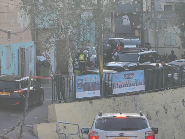 من مكان العثور على جثة عامل من الضفة الغربية ــ  تستخدم الصورة بموجب بند 27 أ لقانون الحقوق الأدبية لسنة 2007