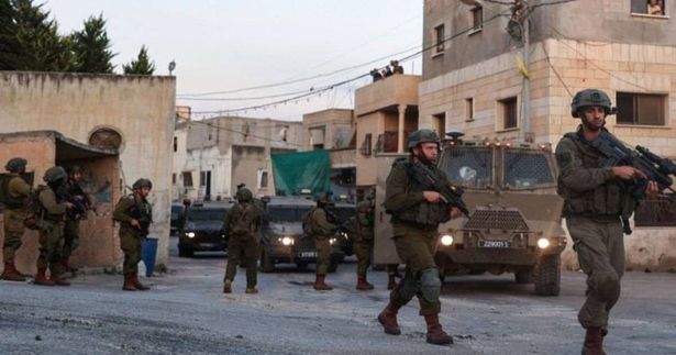 ارتقاء فلسطينيين برصاص الجيش الاسرائيلي
