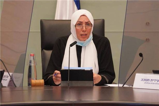 إيمان خطيب: قضية النفايات في المجتمع العربي متشعبة وتترافق مع أزمة صحية كبرى