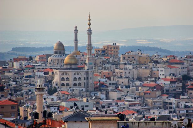 منظر عام لمدينة أم الفحم (تصوير: معتز توفيق اغبارية / ويكيميديا كومنز، CC BY-SA 3.0)