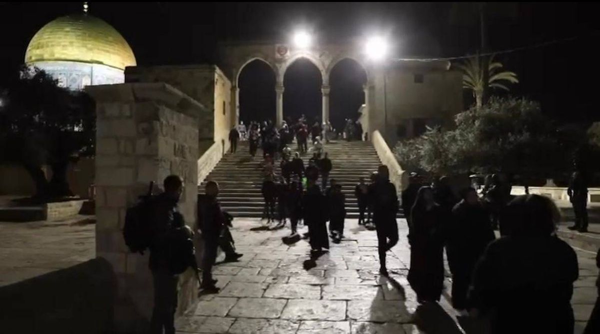 القوات الاسرائيلية تعزز عدد عناصرها في المسجد الأقصى عشية الفصح اليهودي