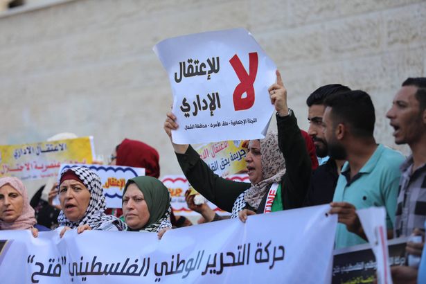 "الإعتقال الإداري يمس بحقوق المواطنين على أساس قومي"