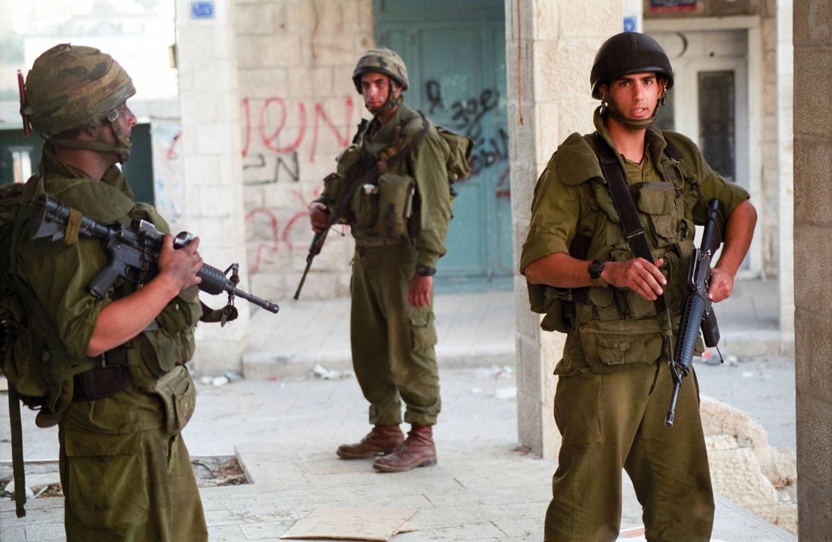 اقتحامات في القدس والضفة الغربية تخللتها اعتقالات واعتداءات