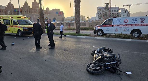 من موقع الحادث - تصوير نجمة داوود الحمراء