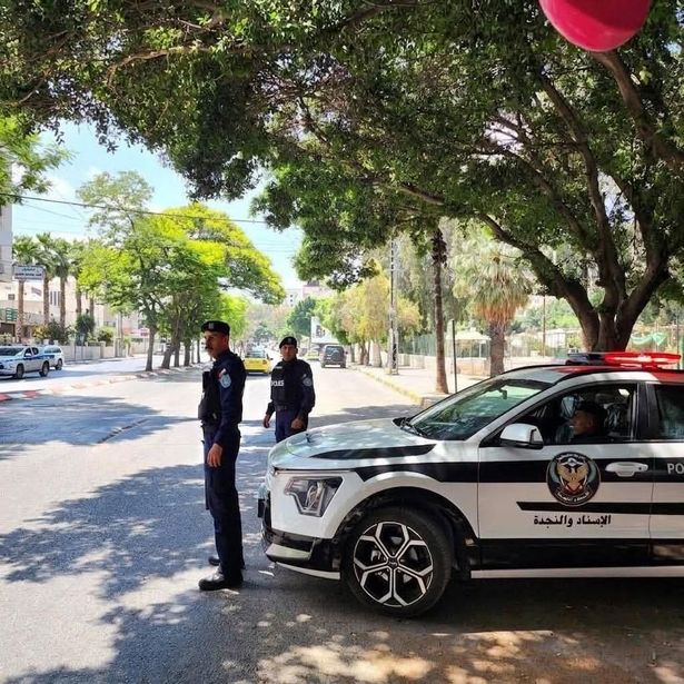 صفحة المتحدث باسم الشرطة الفلسطينية على الفيس بوك