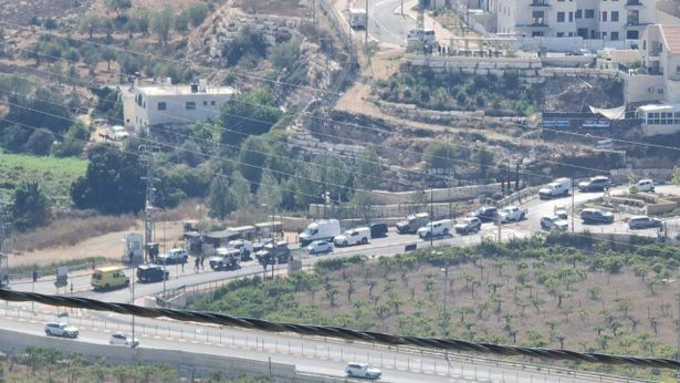  إطلاق النار في الخليل استهدف محطة حافلات قرب مستوطنة "كريات أربع"