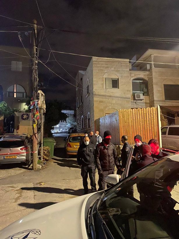 الشيخ مراد عماش رئيس المجلس في جسر الزرقاء لإذاعة الشمس : "القاتل يتّم ثلاثة أطفال لأتفه الاسباب "