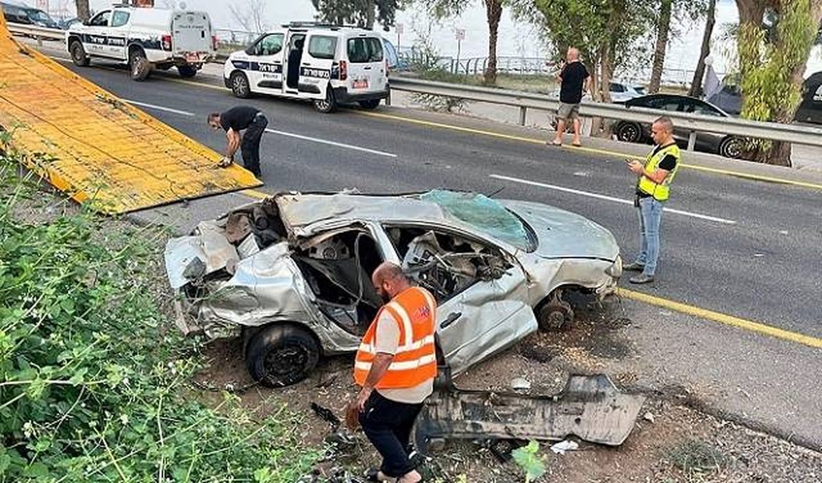 من مكان الحادث تصوير طواقم الإنقاذ
