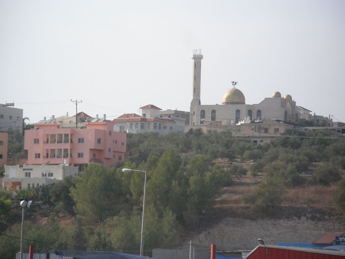 مشهد من بلدة كفرقرع (تصوير: David Shay / ويكيميديا كومنز، CC BY-SA 4.0)