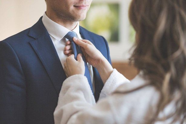 "تعزيز العلاقة وحل الخلافات".. ما هي أهمية مشاركة اليوميات بين الزوجين؟