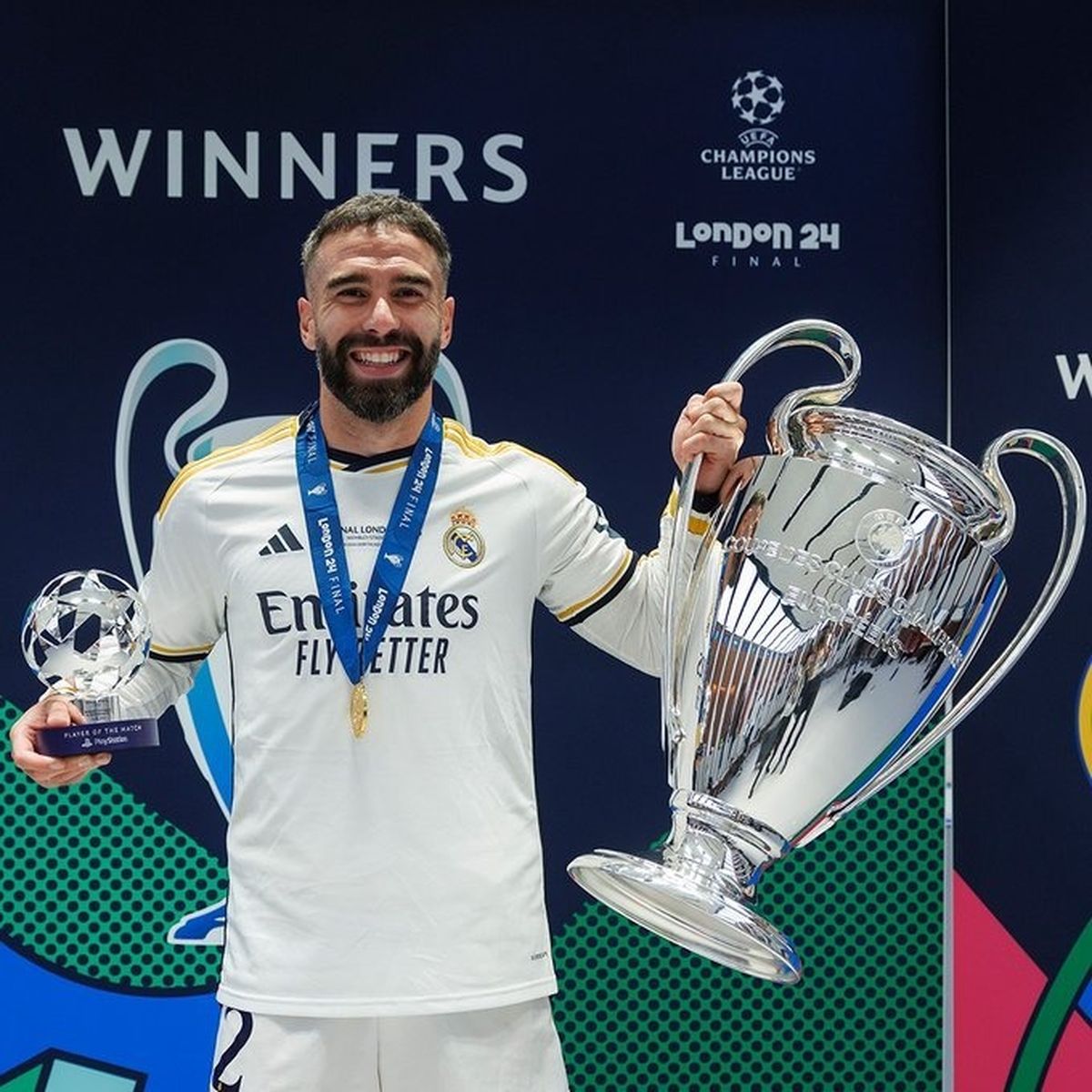 كارفخال- الصورة من الحساب الرسمي لريال مدريد - @realmadrid