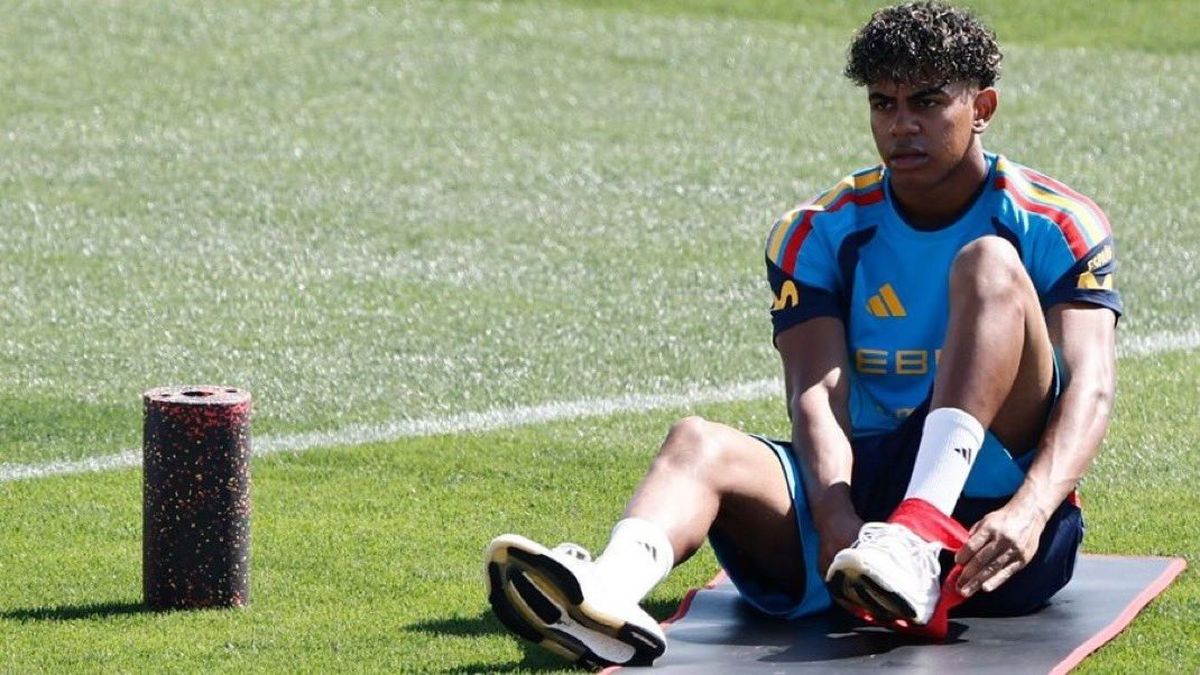 لامين يامال - الحساب الرسمي لمنتخب إسبانيا - @spain_national
