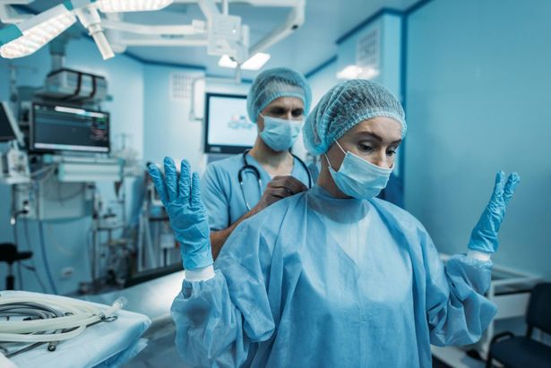 بروفيسور زاهر عزام: فرص قبول الشابات العربيات لكليات الطب في البلاد اعلى من الشباب